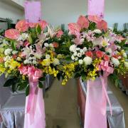 優雅藝術高架花籃