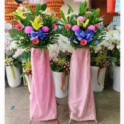 A01-追思高架花籃