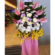 C款典雅高架花籃(限殯儀館內告別式)