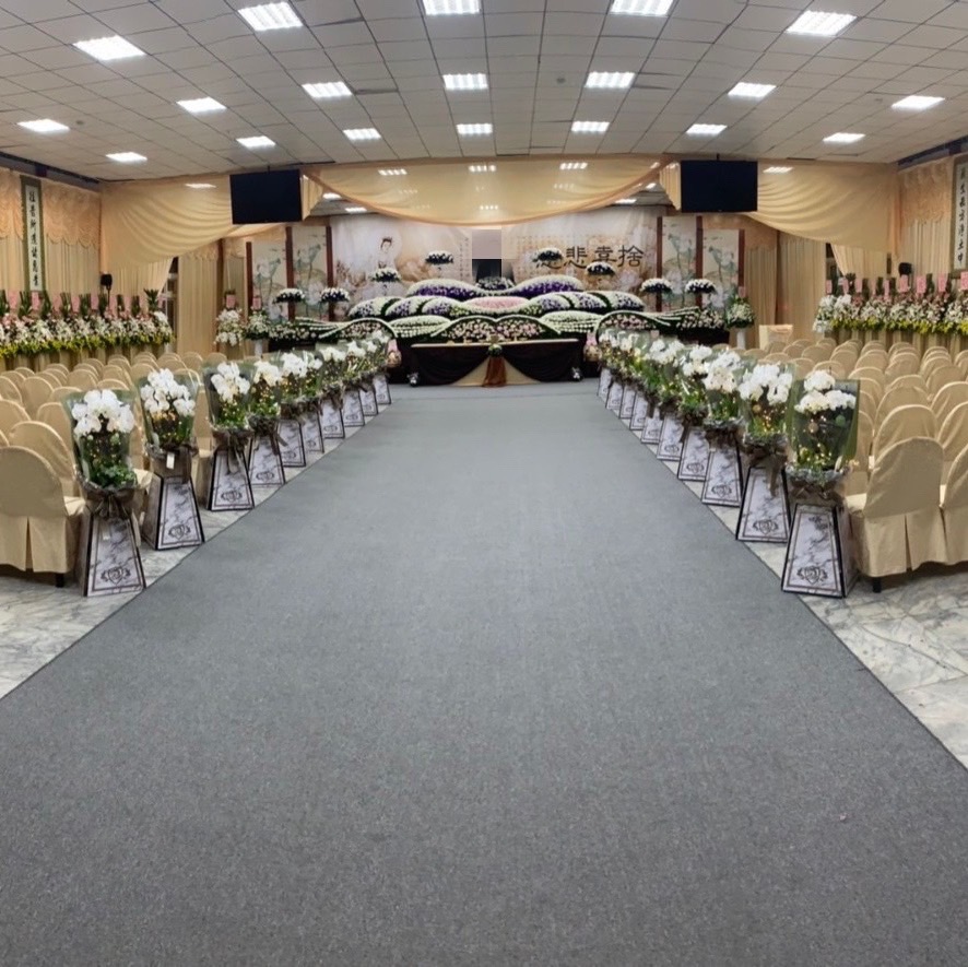 出租璀燦星空走道蘭花(3對以上出貨限殯儀館)