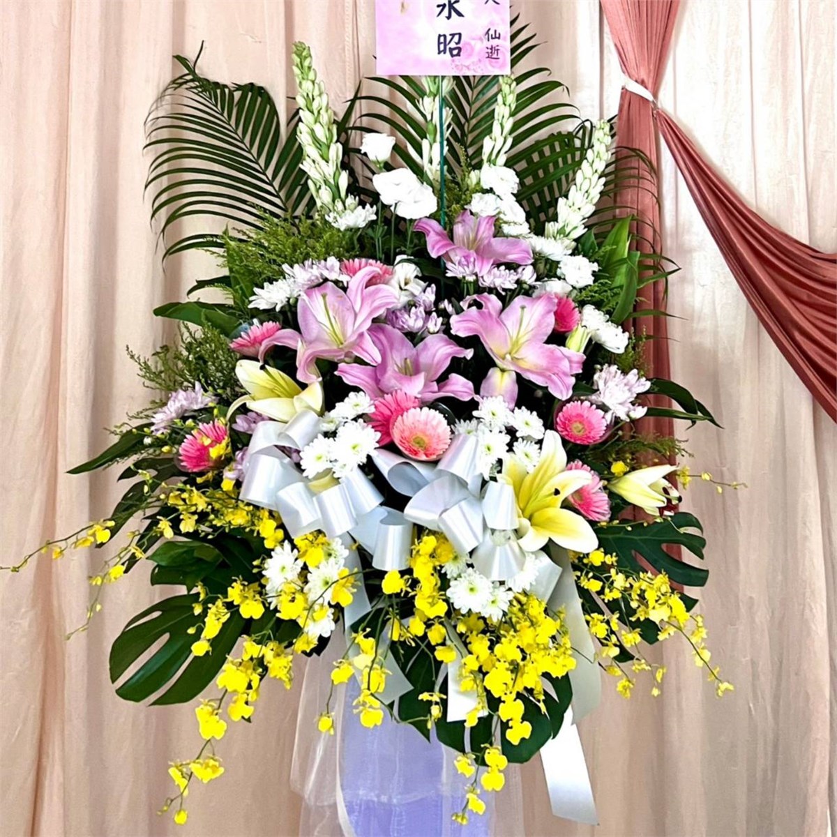 B款高架花籃(無法指定款式)