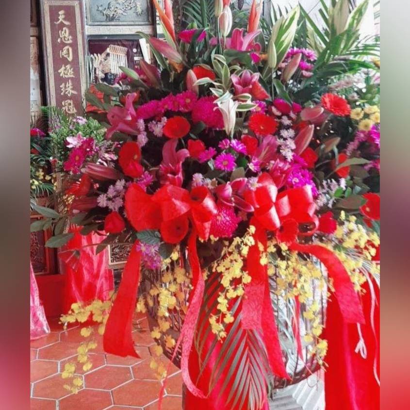 喜事高架藝術花籃B