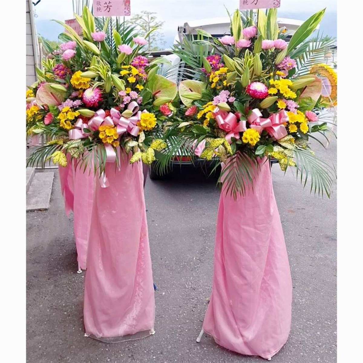 B款典雅高架藝術花籃