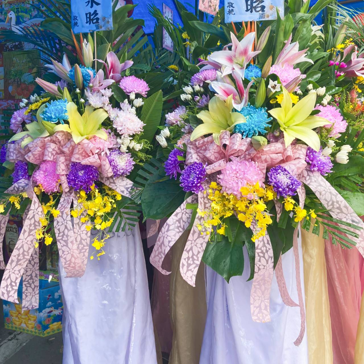 A03悼念高架花藍
