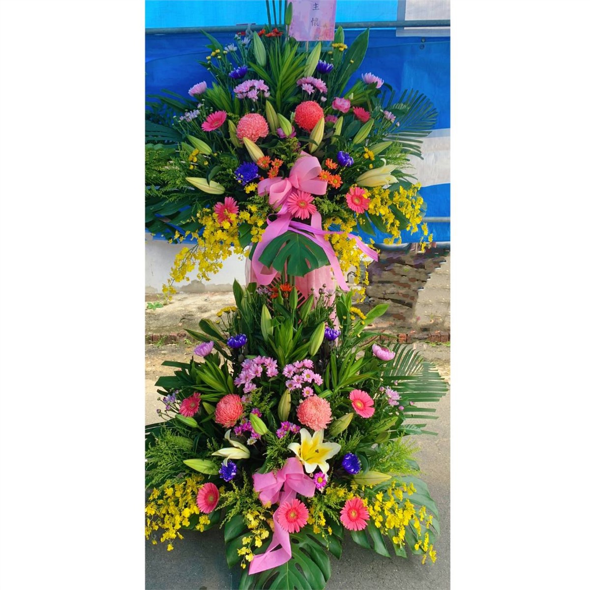 A06 典雅高架花籃